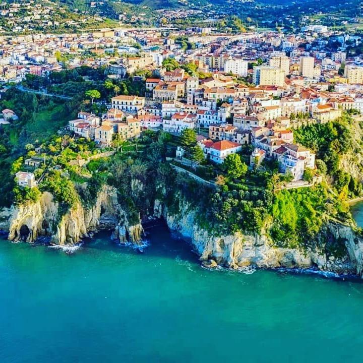 I Baronetti In Centro Bed and Breakfast Agropoli Εξωτερικό φωτογραφία